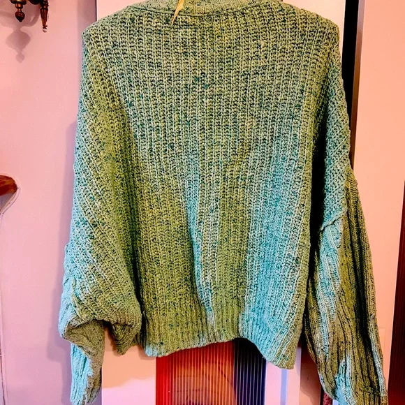 Cable Knit Sweater - Picture 3 of 4